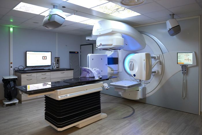 Radiothérapie et curiethérapie pour cancer de la prostate à Rennes et Saint Malo